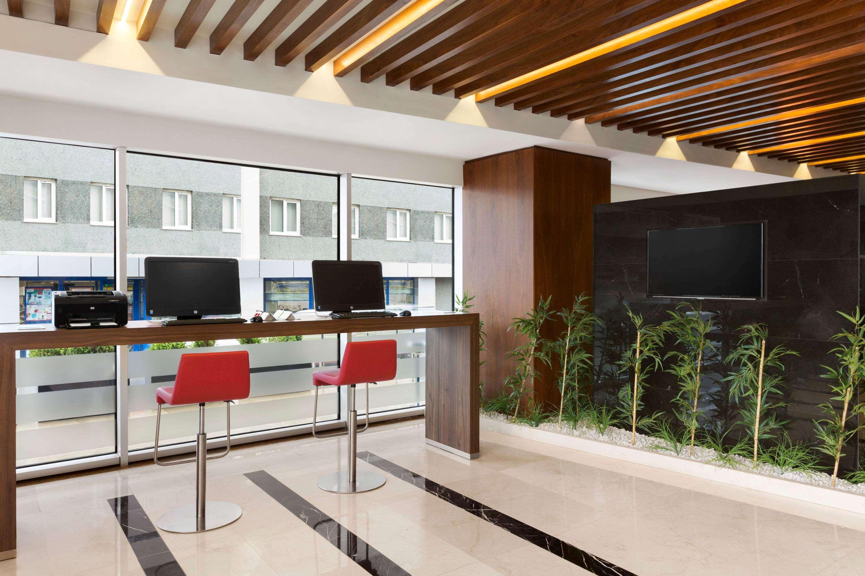 Ramada Encore Istanbul Kartal Luaran gambar
