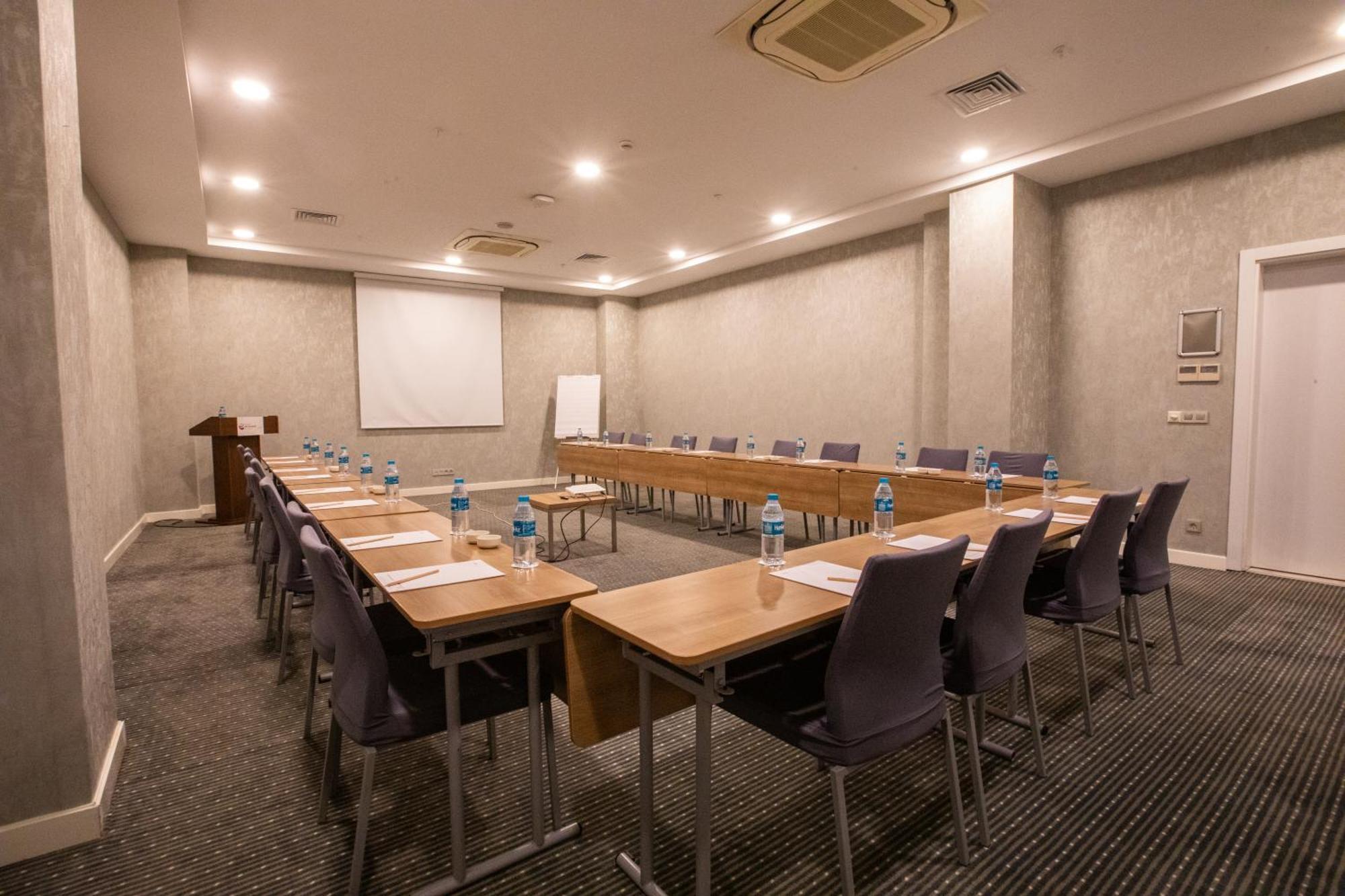Ramada Encore Istanbul Kartal Luaran gambar