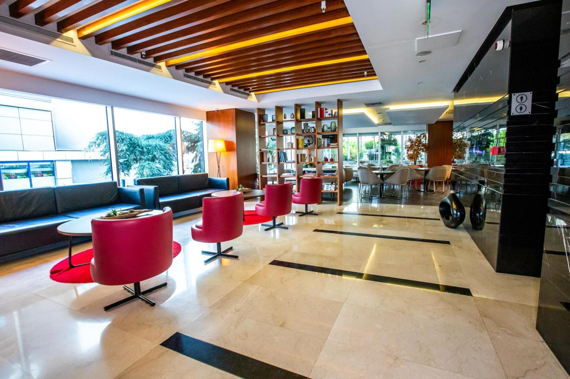 Ramada Encore Istanbul Kartal Luaran gambar