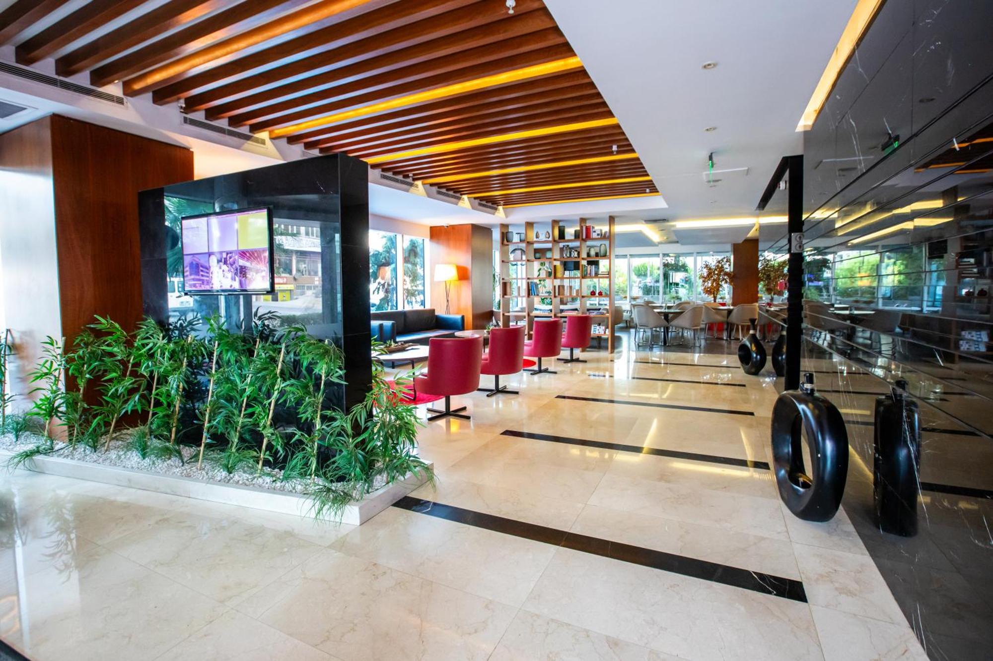 Ramada Encore Istanbul Kartal Luaran gambar