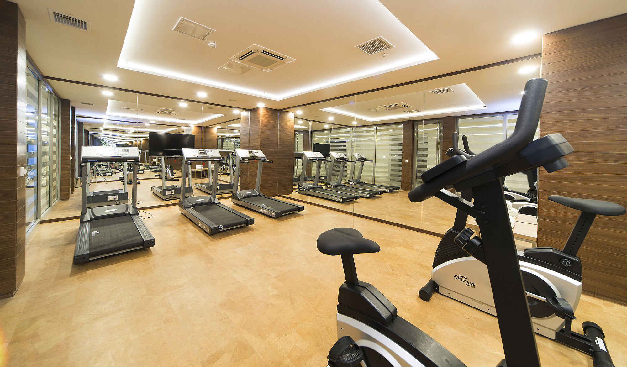 Ramada Encore Istanbul Kartal Luaran gambar